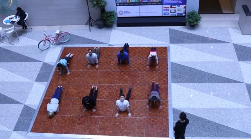 Στο στρατηγείο του ΔΝΤ κάνουν ασκήσεις yoga! (Video) - Media