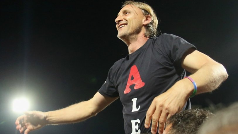 Το σπαραχτικό γράμμα του προπονητή της Κροτόνε στον νεκρό 14χρονο γιο του  - Media