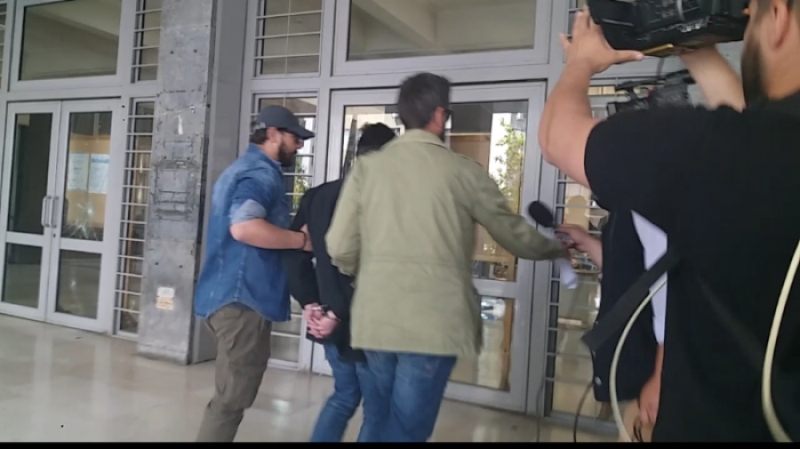 Έγκλημα στη Θεσσαλονίκη: Επιτέθηκαν στη φυλακή στον γιατρό που δολοφόνησε την 36χρονη (Video) - Media