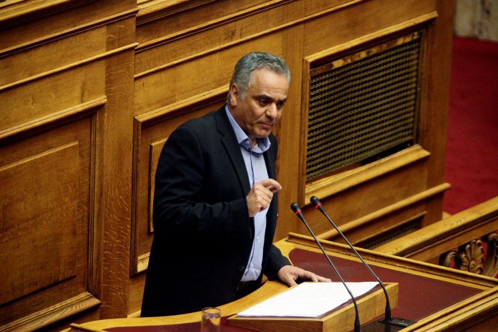 Εγκρίθηκαν από τον Σκουρλέτη 1.339 συμβάσεις ορισμένου χρόνου σε ΟΤΑ - Media