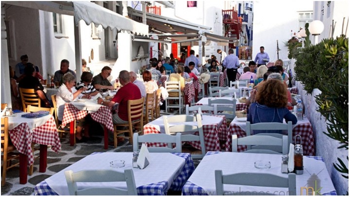 Ελληνικός τουρισμός: Από πού έρχονται οι ταξιδιώτες, που πάνε και που ξοδεύουν - Media