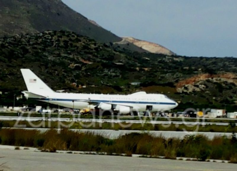 Στα Χανιά το αεροπλάνο του Προέδρου των ΗΠΑ (Photos) - Media