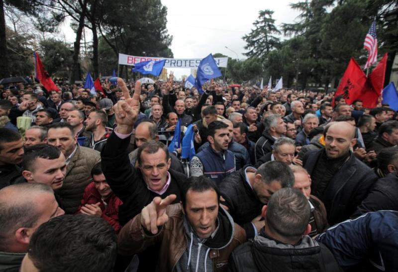 Μάρτυρες Ιεχωβά: Διαψεύδουν ότι οι δύο νεκρές γυναίκες στα Τίρανα ανήκαν στην αίρεσή τους - Media