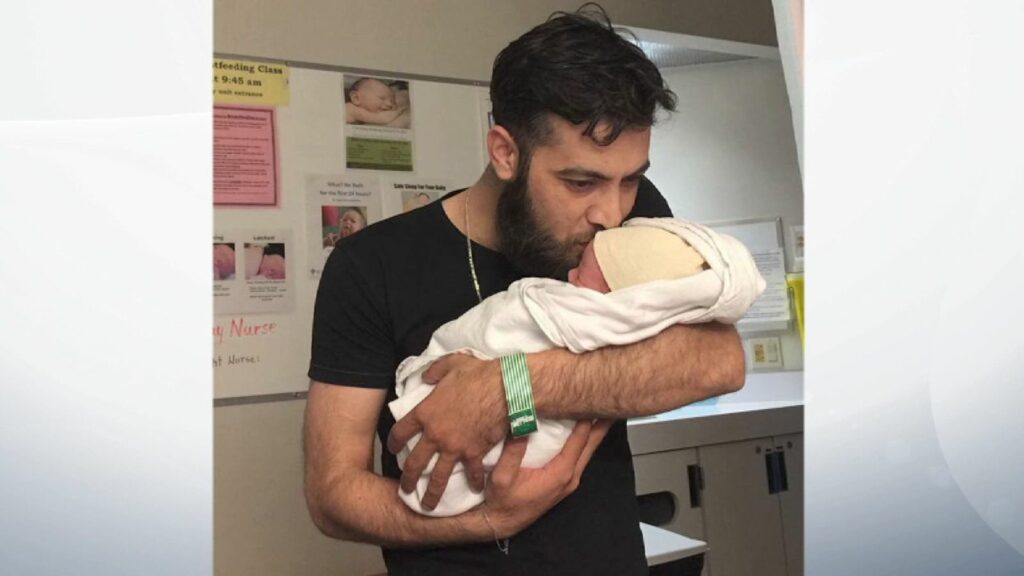 Πρόσφυγες έδωσαν στο μωρό τους το όνομα του Καναδού πρωθυπουργού για να τον ευχαριστήσουν (Photos) - Media