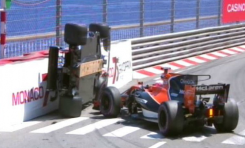 F1: Στις μπαριέρες το μονοθέσιο του Βερλάιν - Τρομακτικό ατύχημα στην πίστα του Μονακό (Video) - Media