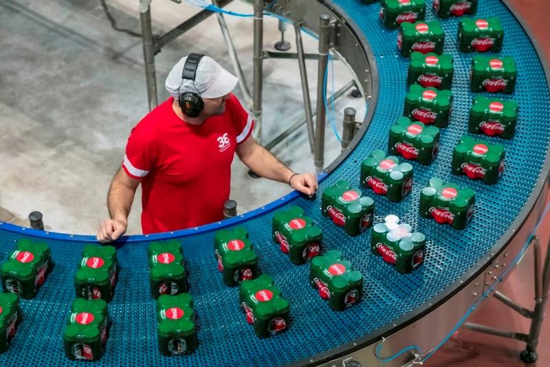 Το ταξίδι της νέας Coca-Cola ξεκινάει από την Ελλάδα! (Photos - Video) - Media