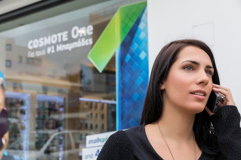 Η COSMOTE σταθερά δίπλα στους πελάτες της -  Περισσότερες υπηρεσίες εξυπηρέτησης   - Media