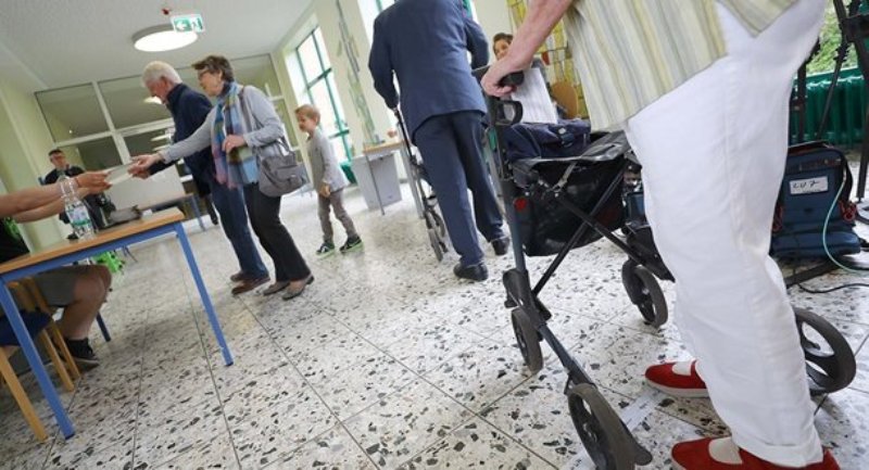 Γερμανία: Αυξημένη η συμμετοχή στις εκλογές της Βόρειας Ρηνανίας-Βεστφαλίας μέχρι τις 12:00  - Media
