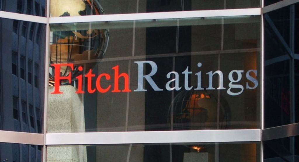Ο οίκος Fitch αναβάθμισε την πιστοληπτική ικανότητα της Ελλάδας σε «B-» - Media