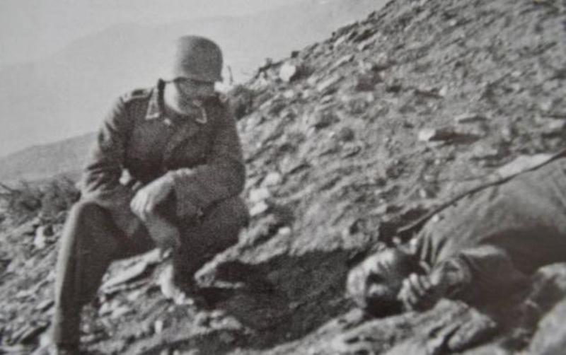 Συγκλονιστική μαρτυρία: Έτσι σταμάτησε ο πατέρας μου την επέλαση των Ναζί (Video) - Media