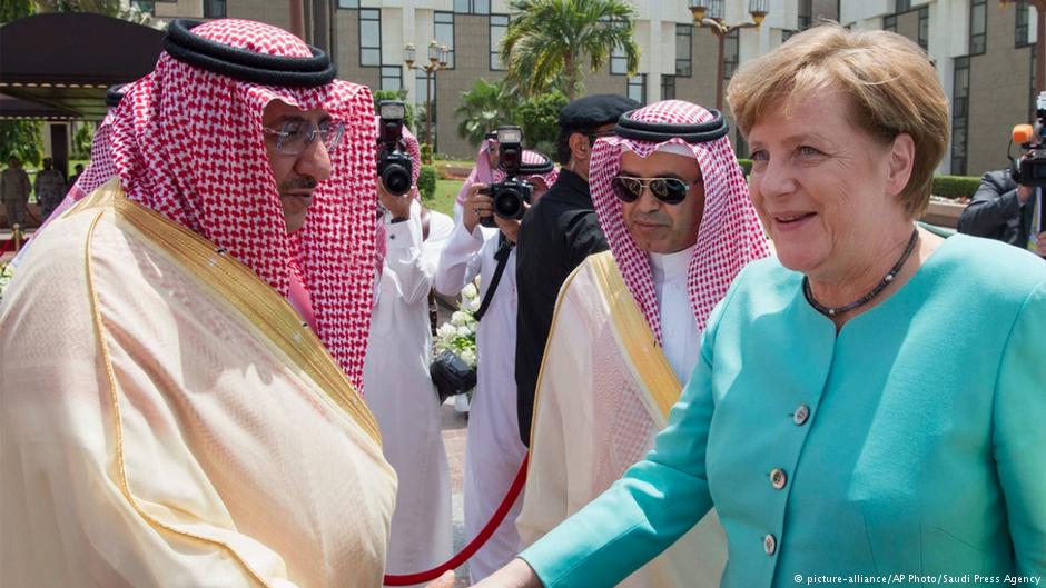 Το πρώτο θέμα στον κόσμο: Χωρίς μαντήλα η Μέρκελ στη Σαουδική Αραβία - Media