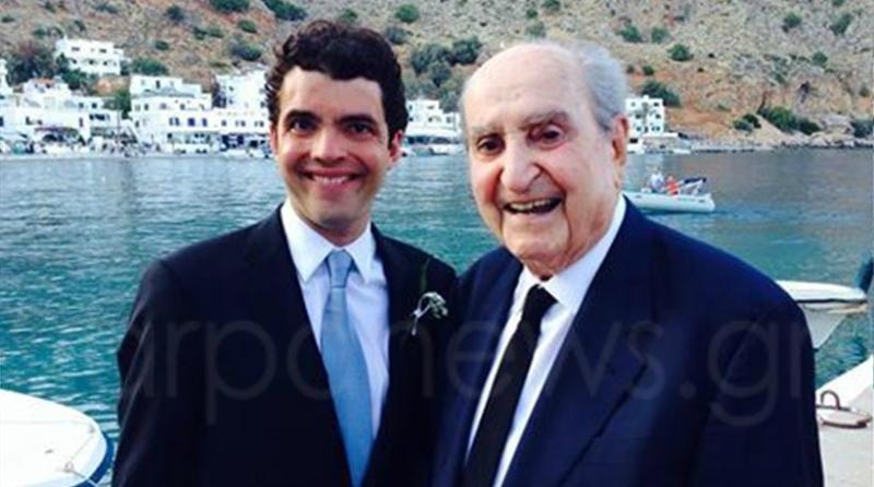 Περήφανος παππούς ο Κωνσταντίνος Μητσοτάκης - Ο εγγονός του στην ομάδα του Μακρόν (Photos) - Media