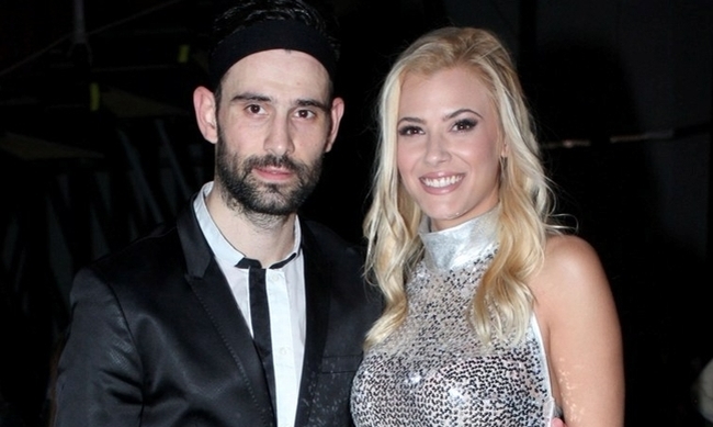 Κουφέτα για Λάουρα Νάργες και Μιχάλη Μουρούτσο; - Media