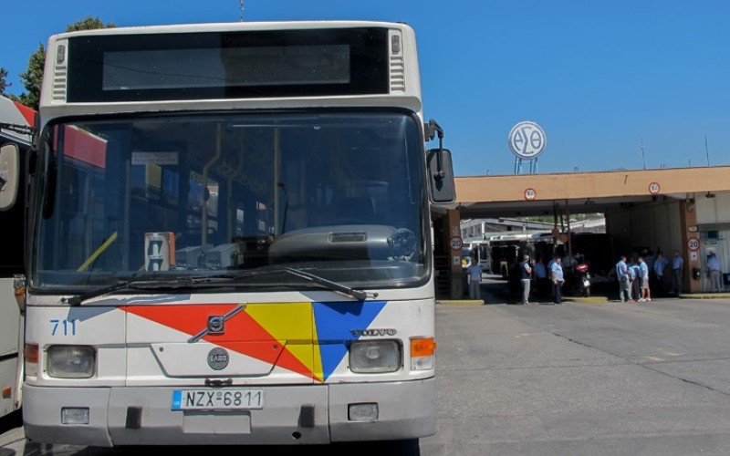 Θεσσαλονίκη: Λεωφορείο του ΟΑΣΘ συγκρούστηκε με μοτοσικλέτα – Στο νοσοκομείο ένας τραυματίας - Media