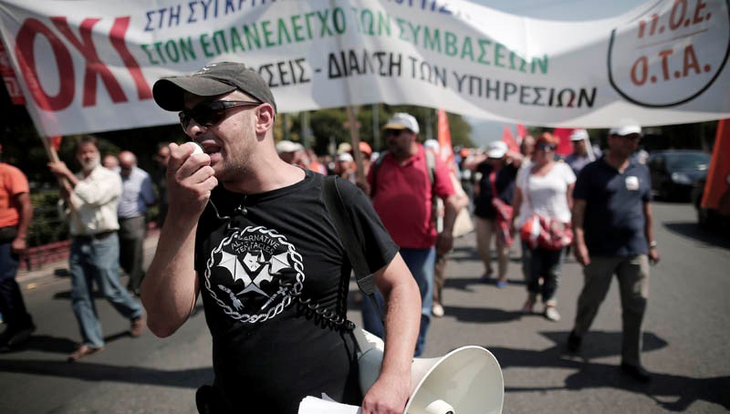 Παράσταση διαμαρτυρίας έξω από το υπ. Εσωτερικών από τον ΟΤΑ - Media