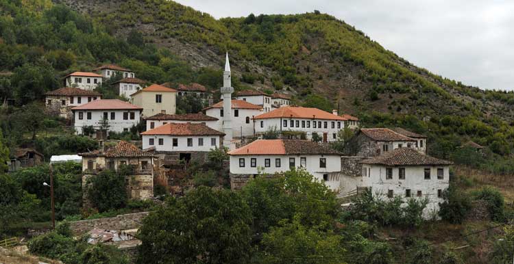 Προκαλεί η ανάρτηση του Δημάρχου Πομακοχωρίων – Κάνει με το ζόρι Τούρκους του πολίτες (Photos) - Media