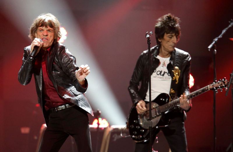 Σοκ για τους Rolling Stones: Εσπευσμένα στο νοσοκομείο ο κιθαρίστας τους (Photos) - Media