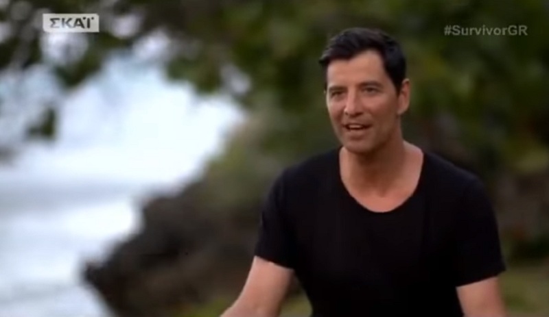 O Σάκης Ρουβάς δείχνει την προπόνηση που τον κρατά fit στα 48 του (photo/video) - Media