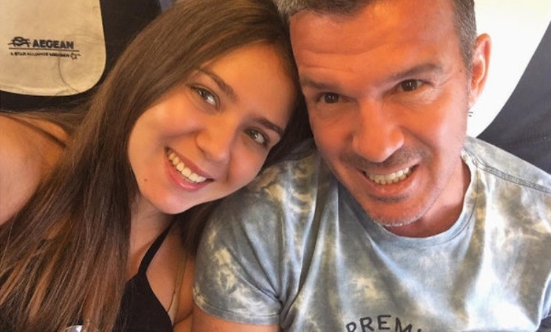 Αυτή είναι η κούκλα και ταλαντούχα κόρη του Δημήτρη Σαραβάκου (Photos) - Media