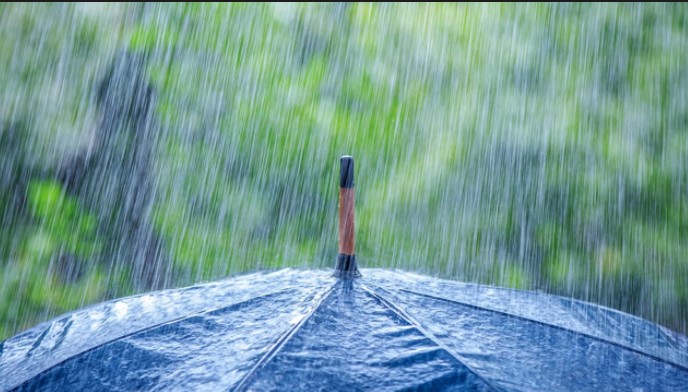 Ποιες περιοχές έπληξε περισσότερο η μεταμεσονύκτια βροχή (Πίνακας) - Media