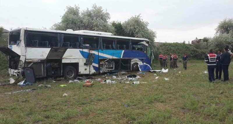 Τραγωδία στην Τουρκία: Τουλάχιστον οκτώ νεκροί και 34 τραυματίες από ανατροπή λεωφορείου - Media