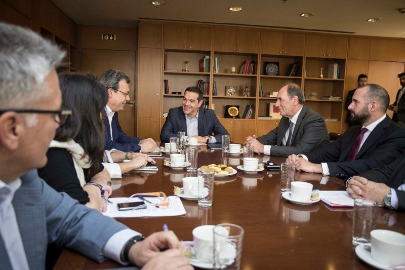 Στο υπ.Περιβάλλοντος ο Τσίπρας: Η Ελλάδα πολλαπλός ενεργειακός κόμβος και σύμβολο ειρήνης - Media