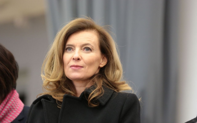 Η Τριαρβελέρ εύχεται καλό... κουράγιο στην σύζυγο του Μακρόν  - Media