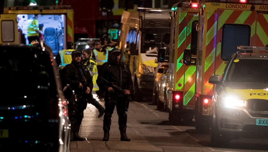 Χαροπαλεύουν 18 τραυματίες από την επίθεση στο Λονδίνο - Ακόμα 18 εξακολουθούν να νοσηλεύονται   - Media