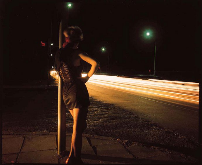 Με δόλωμα τη βίζα τις κρατούσαν φυλακισμένες και τις ωθούσαν στην πορνεία - Ο «εγκέφαλος» και οι παράνομες ελληνοποιήσεις - Media