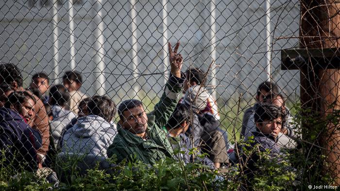 Καθυστερεί η Γερμανία να πάρει πρόσφυγες από την Ελλάδα - Media