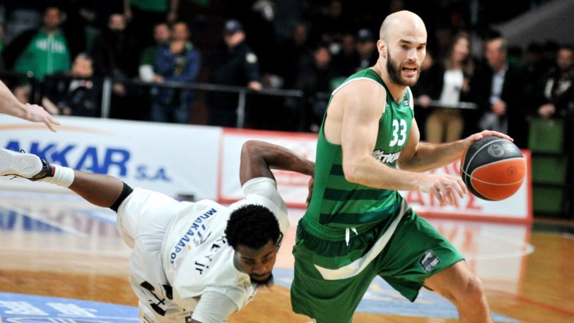 Βγήκε από το νοσοκομείο ο Καλάθης - Media