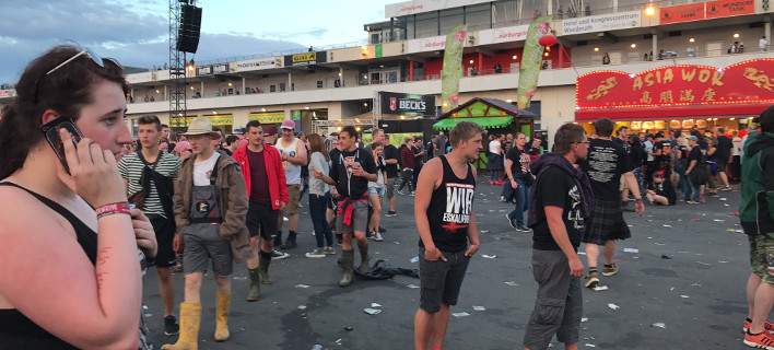 Συναγερμός σε συναυλία με 80.000 κόσμο στη Γερμανία - Απειλές για τρομοκρατικό χτύπημα κι άμεση εκκένωση του χώρου - Media