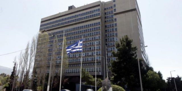 «Η μονταζιέρα της Ν.Δ. καλά κρατεί» απαντά το υπουργείο Διοικητικής Ανασυγκρότησης - Media