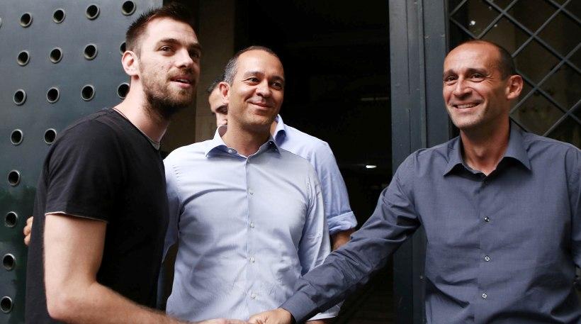 Μένει στον Ολυμπιακό ο Μάντζαρης - Άγκυρα στο λιμάνι για ακόμα 3 χρόνια - Media