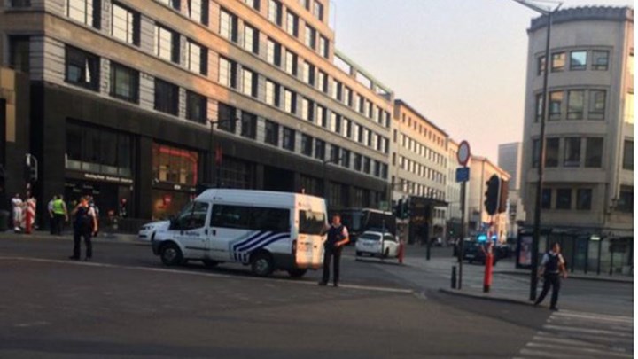 Βρυξέλλες: Ο ύποπτος φώναξε «Αλλάχου Άκμπαρ» δηλώνει αυτόπτης μάρτυρας       - Media
