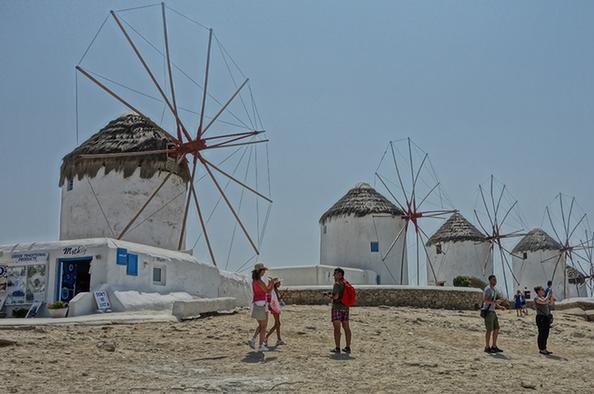 FAZ: Νικήτρια της τουριστικής χρονιάς η Ελλάδα - Media