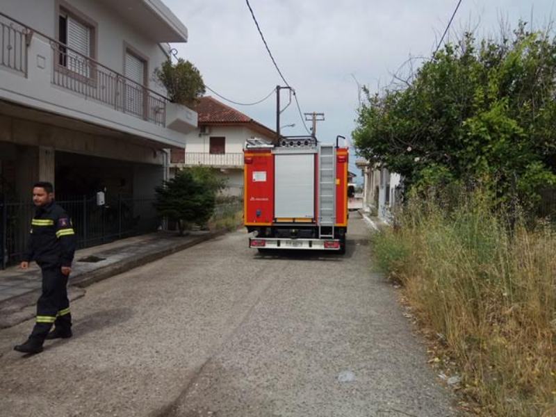 Πανικός στο Αγρίνιο: Αυτοπυρπολήθηκε άνδρας- Έντρομη η γειτόνισσα έσβησε την φωτιά - Media