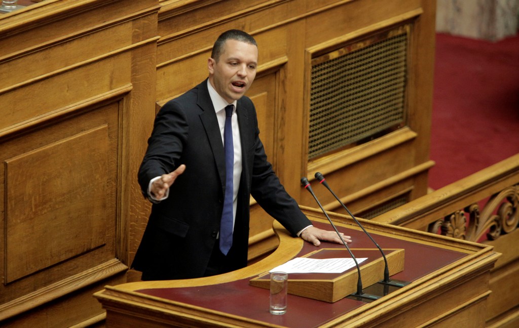 Βουλή: Την αυστηρότερη ποινή ζητάει για τον Κασιδιάρη η Επιτροπή Δεοντολογίας - Media