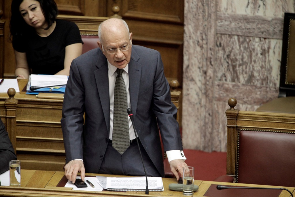 Παπαδημητρίου: Σημάδια ανάπτυξης το 2017 - Media