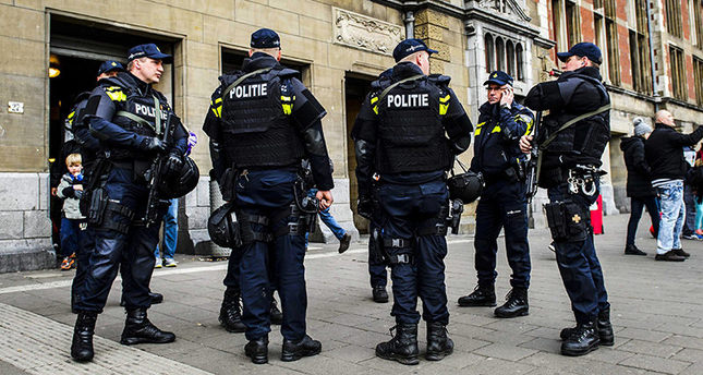 Ολλανδία: Υπό κράτηση 18χρονος για προπαγάνδα υπέρ του ISIS - Media