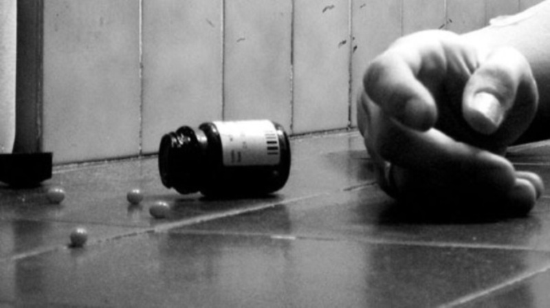 Σοκ στα Γιαννιτσά: Αυτοκτόνησε εργαζόμενη, 15 μήνες απλήρωτη  - Media