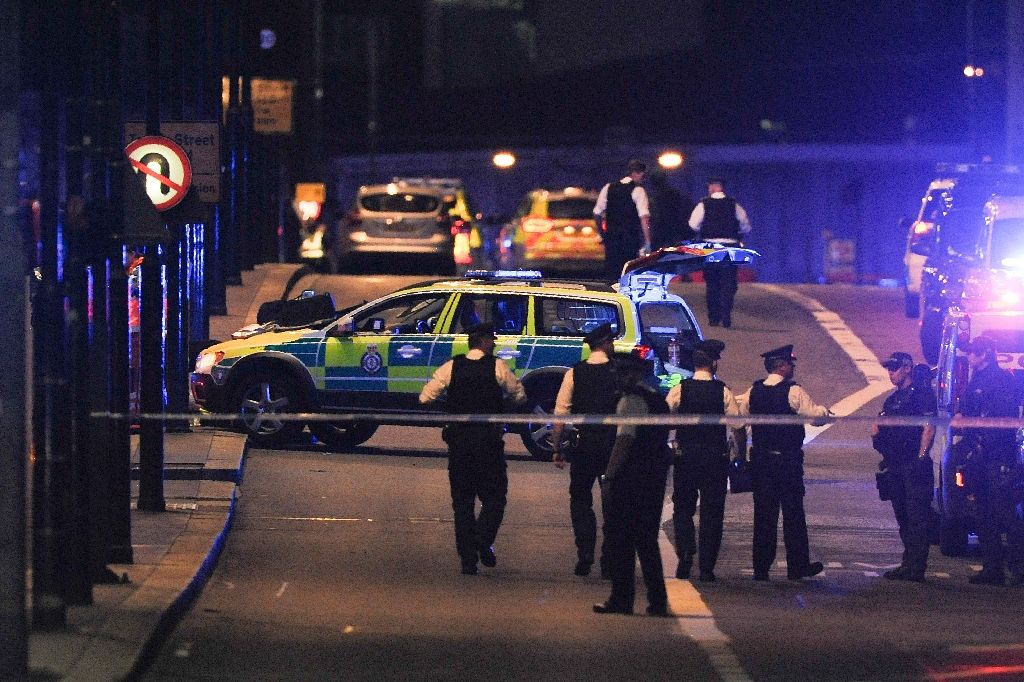 Όλα τα αιματηρά τρομοκρατικά χτυπήματα στη Βρετανία από το 2005  - Media
