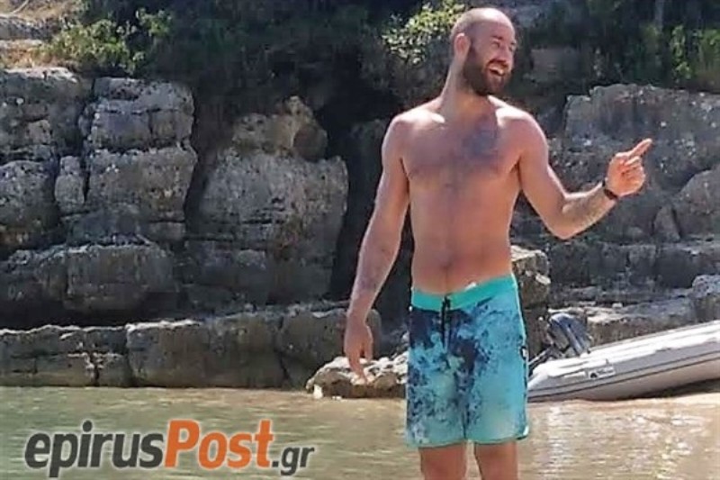 Διακοπές στα Σύβοτα για τον Βασίλη Σπανούλη (Photos) - Media