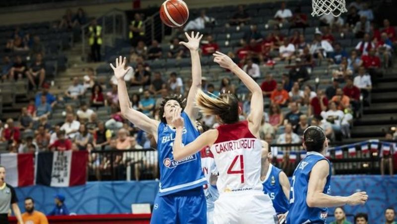 Το συγκλονιστικό ποστ του Νίκου Γκάλη για τα κορίτσια της Εθνικής - Media