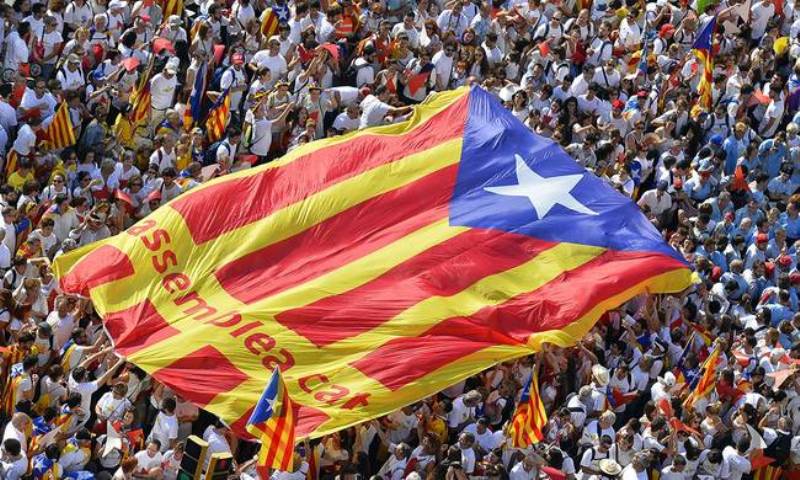 Καταλονία, ώρα μηδέν: Το χρονικό της κρίσης - Media