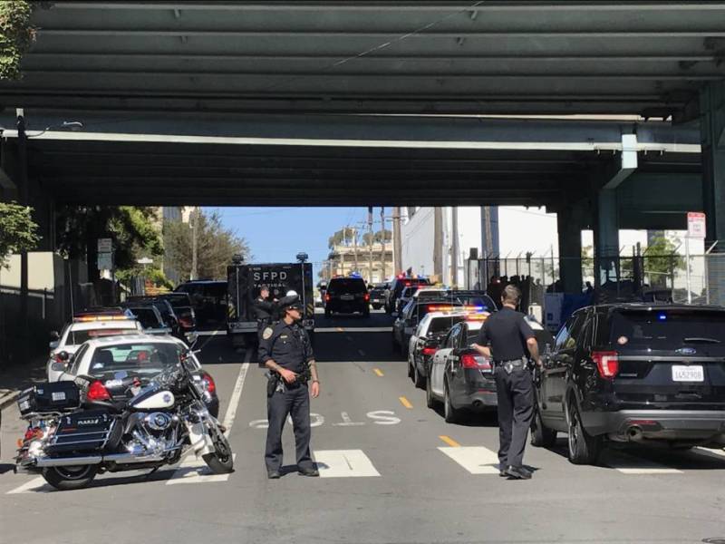 Κόλαση στο Σαν Φρανσίσκο: Πυροβολισμοί σε αποθήκη - Τουλάχιστον τέσσερις νεκροί (Photos) - Media