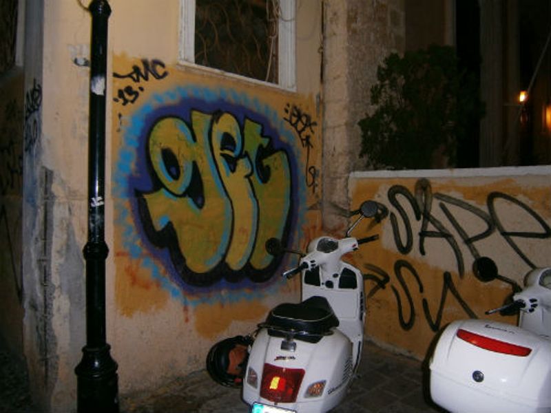Χανιά: Ποινή φυλάκισης 4 μηνών με αναστολή σε νεαρό για γκράφιτι - Media