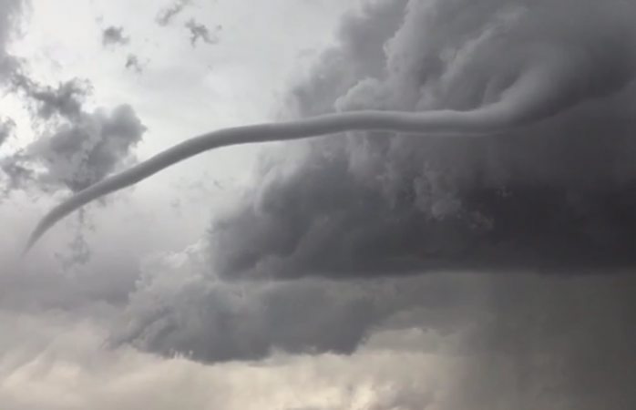 «Η ουρά του διαβόλου»: Το τέλος του κόσμου θυμίζει η τρομακτική καταιγίδα στο Μεξικό! (Video) - Media