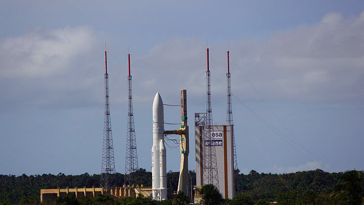 Αντίστροφη μέτρηση για την εκτόξευση του τηλεπικοινωνιακού δορυφόρου HELLAS SAT 3 - Media