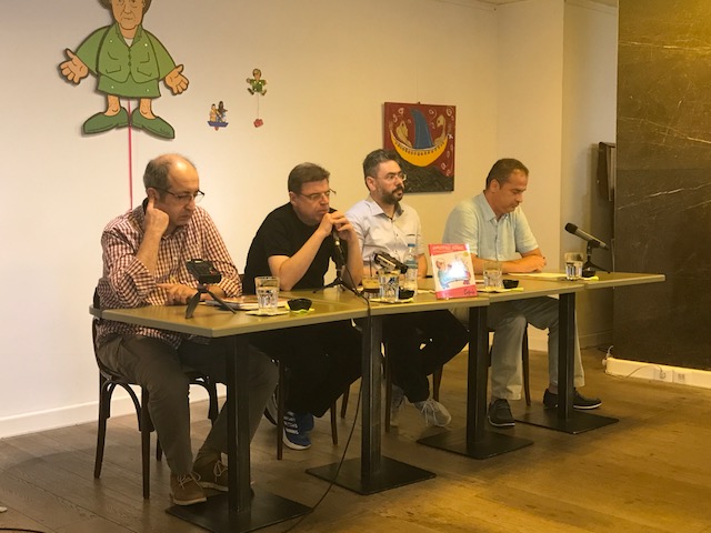«Δημιουργικές Ασάφειες» με σκίτσα του Soloύp: H παρουσίαση του βιβλίου στο Books Plus/Art & Coffee  - Media